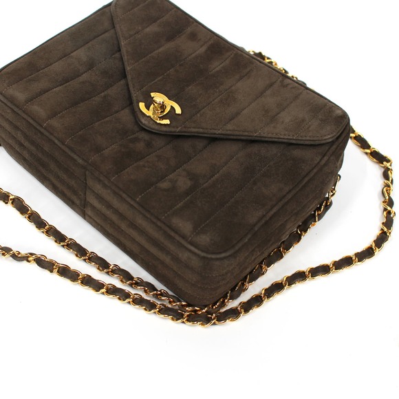 CHANEL Vertical Quilt Brown Suede Fringe Tassel Camera Bag CC Turnlock Crossbody - Picture 5 of 11